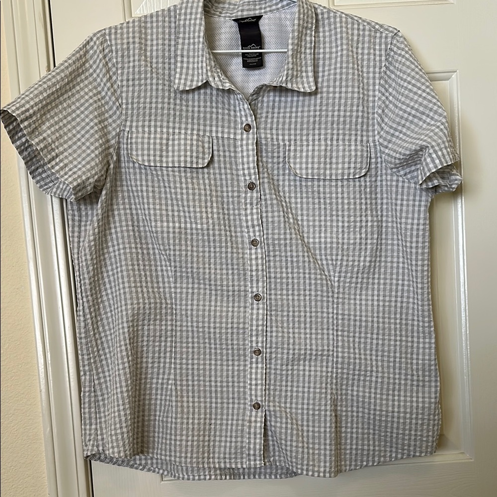 Gray/ White Checkered Women’s Shirt
 Eddie Bauer XL Super comfy & light 
NOW $10